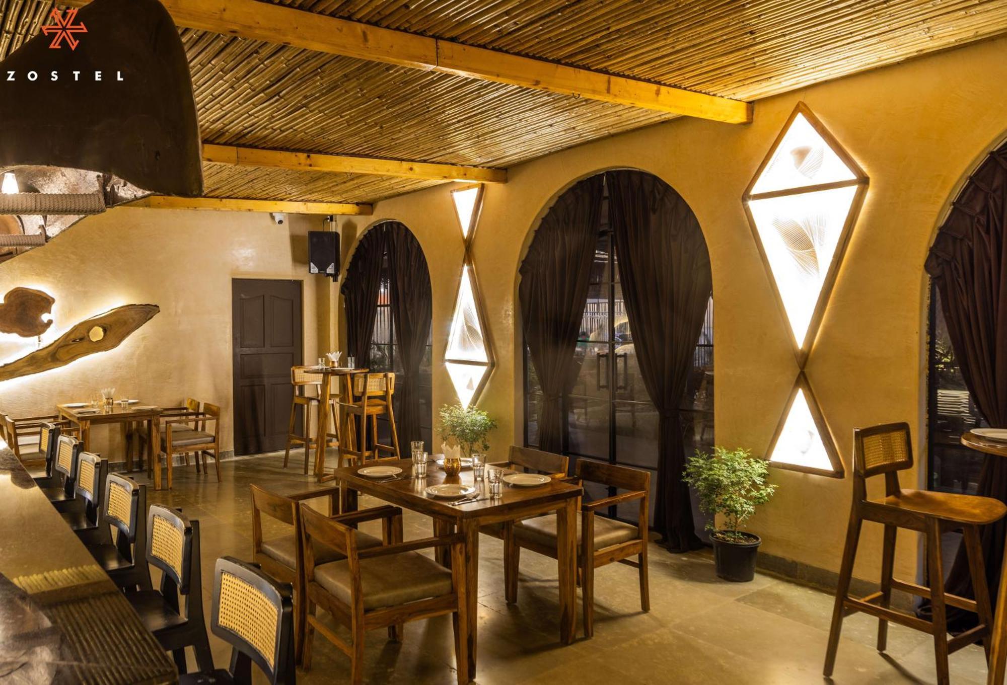 Zostel Goa, Morjim Hostel Екстериор снимка